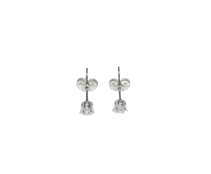 Stainless steel stud earrings with zirconia